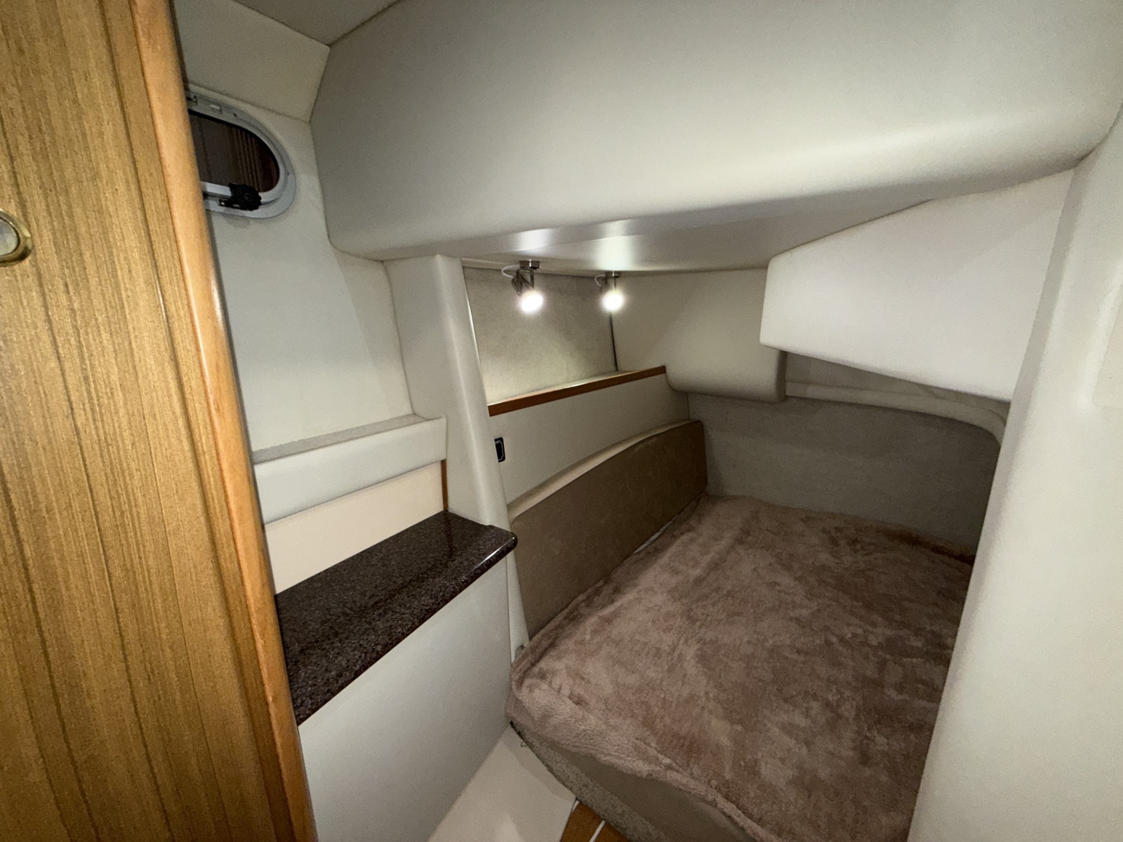 34ft Bayliner Yacht For Sale