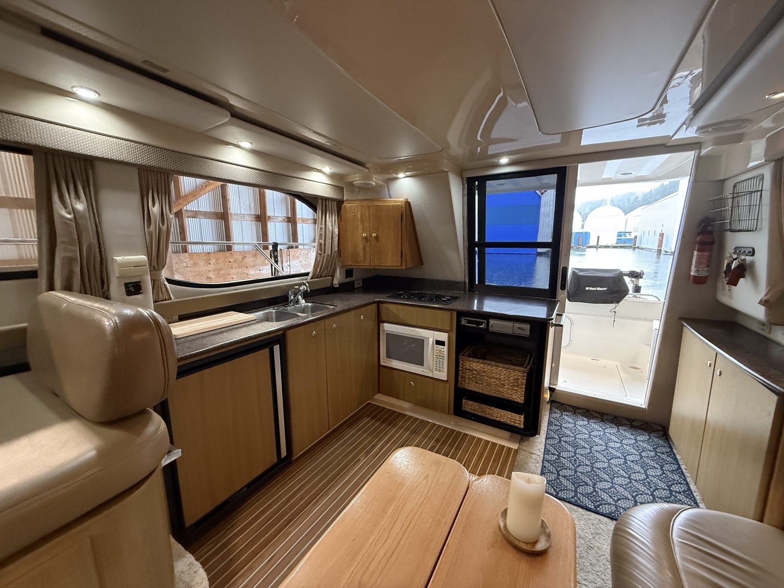 34ft Bayliner Yacht For Sale