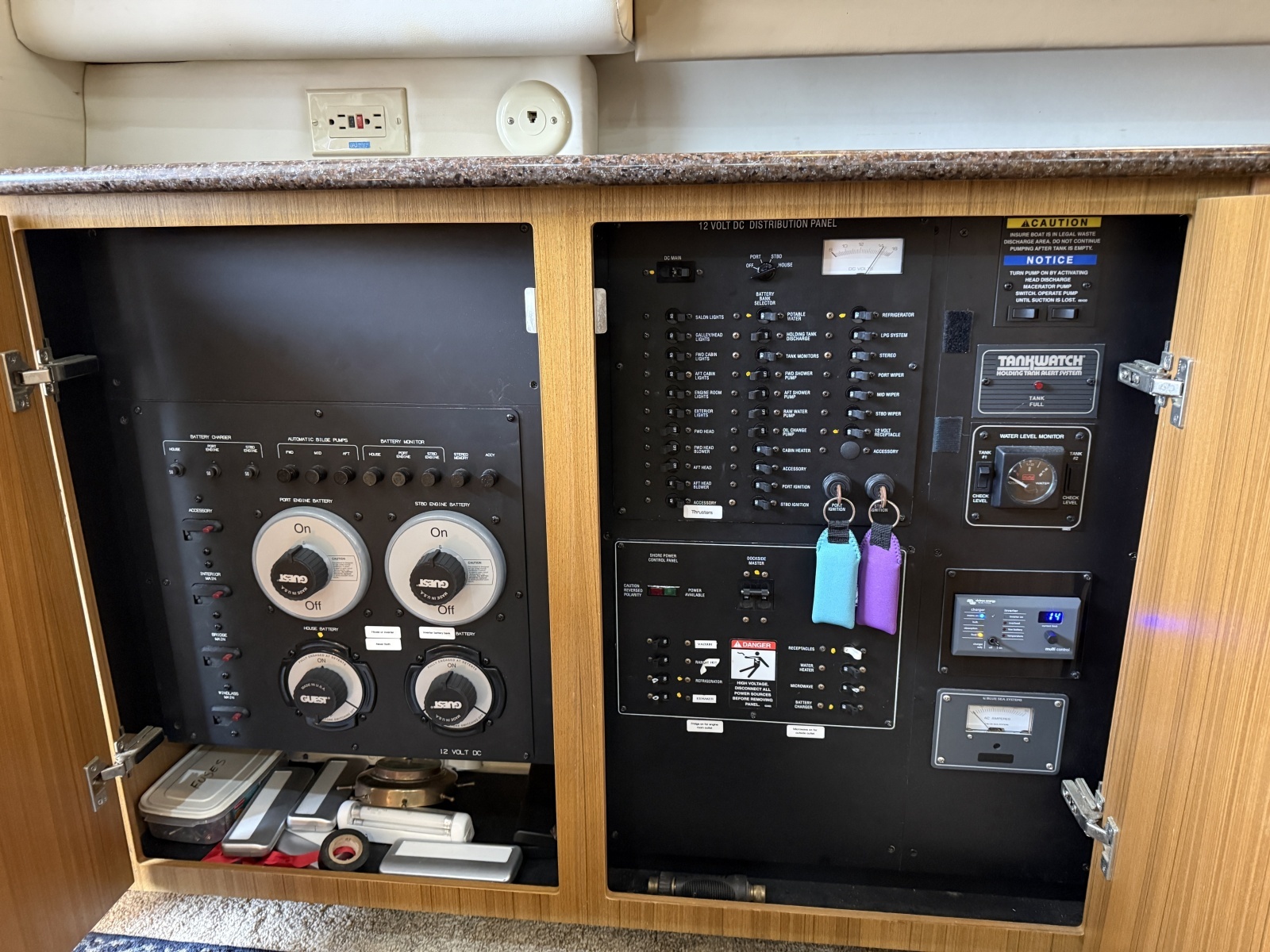 34ft Bayliner Yacht For Sale