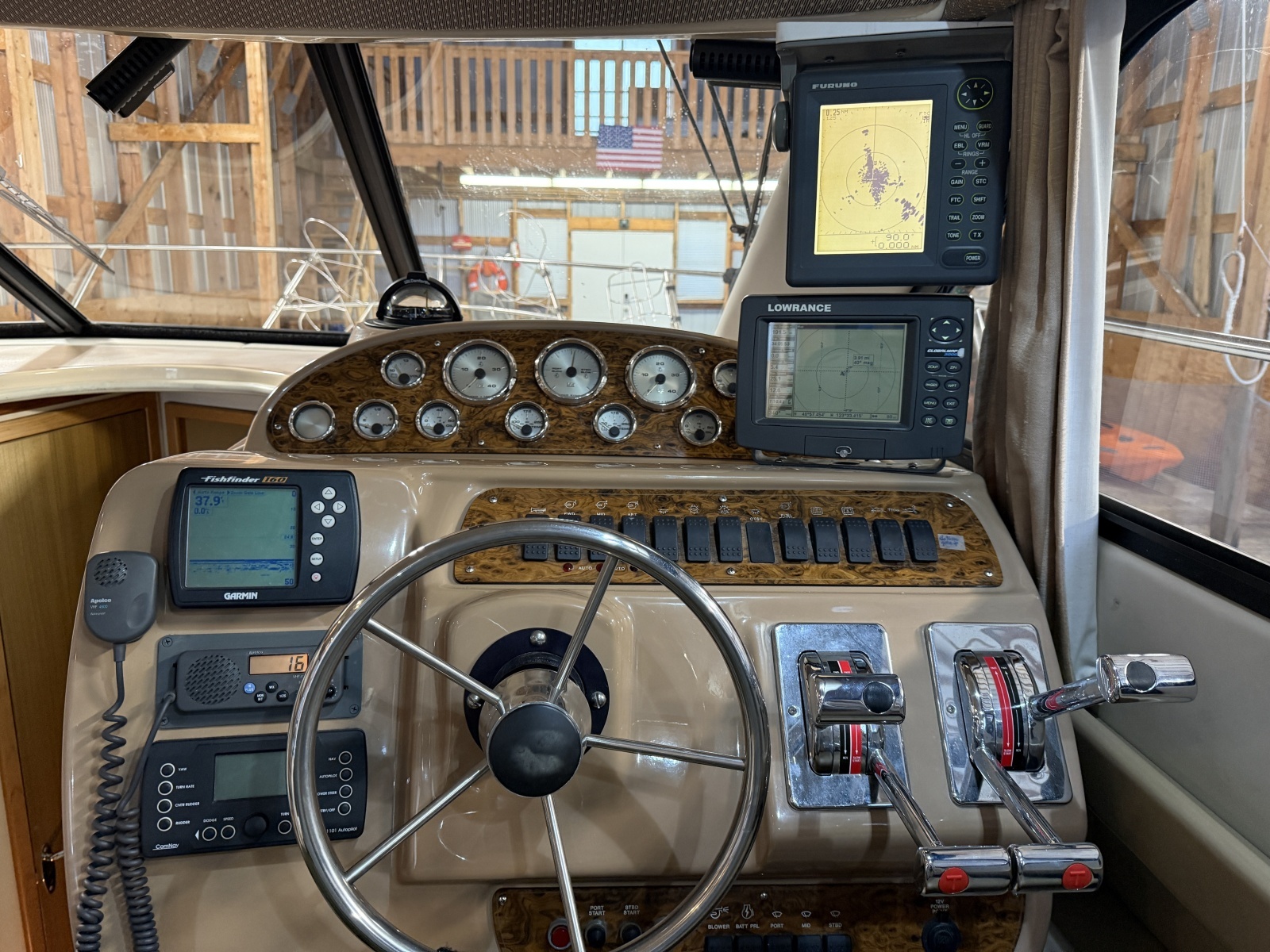 34ft Bayliner Yacht For Sale