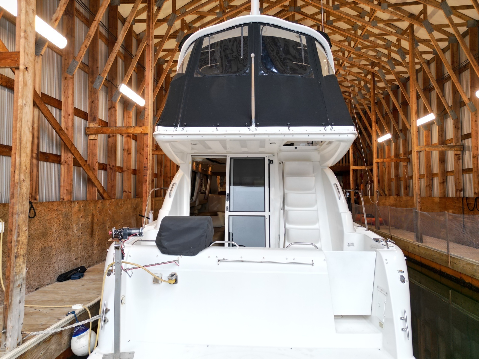 34ft Bayliner Yacht For Sale