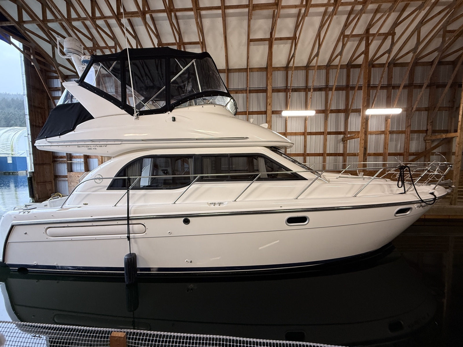 34ft Bayliner Yacht For Sale
