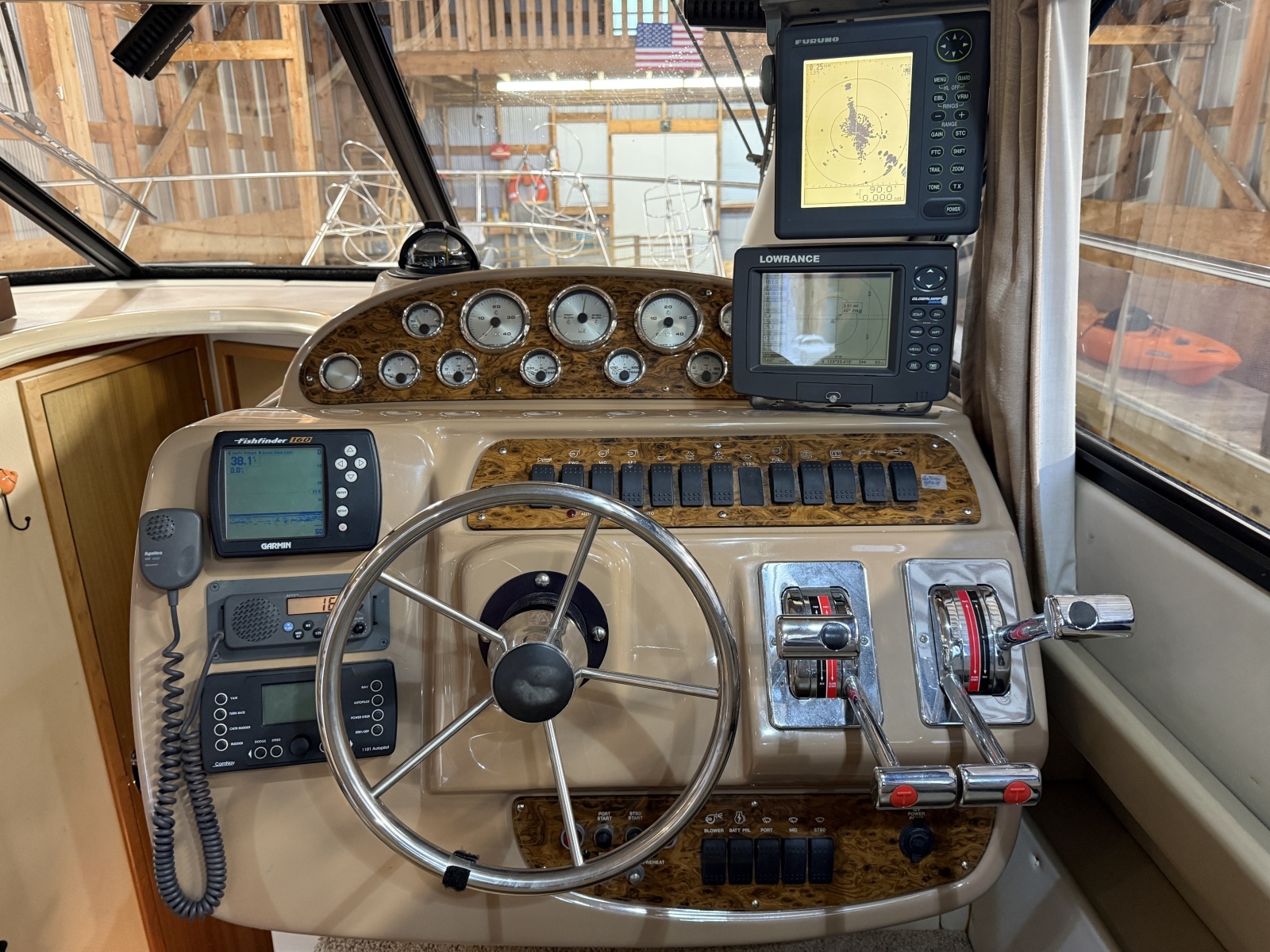 34ft Bayliner Yacht For Sale