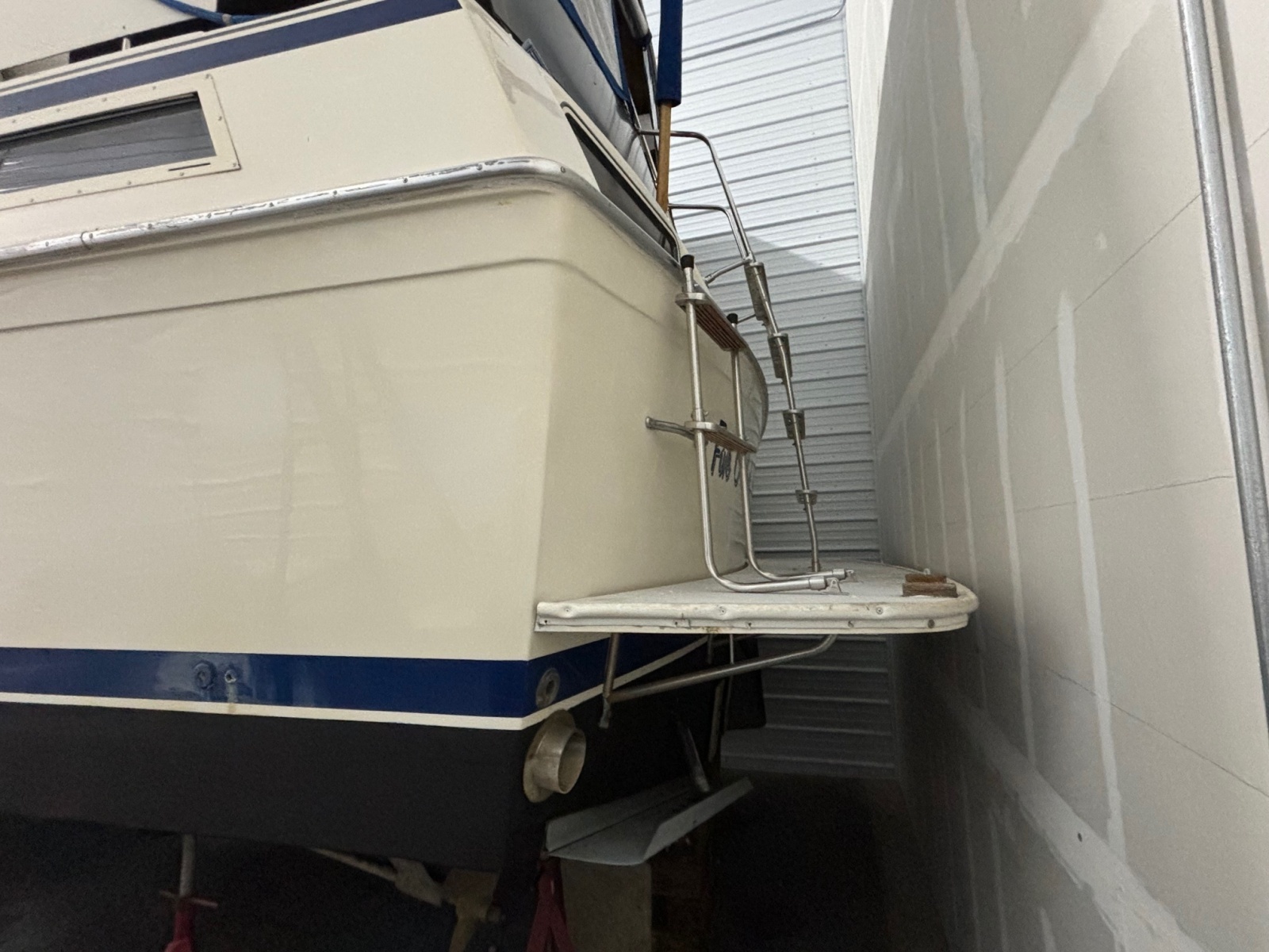 42ft Chris Craft Yacht For Sale