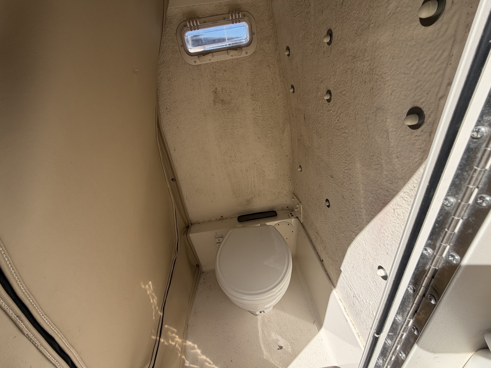 24ft Sea Chaser Yacht For Sale