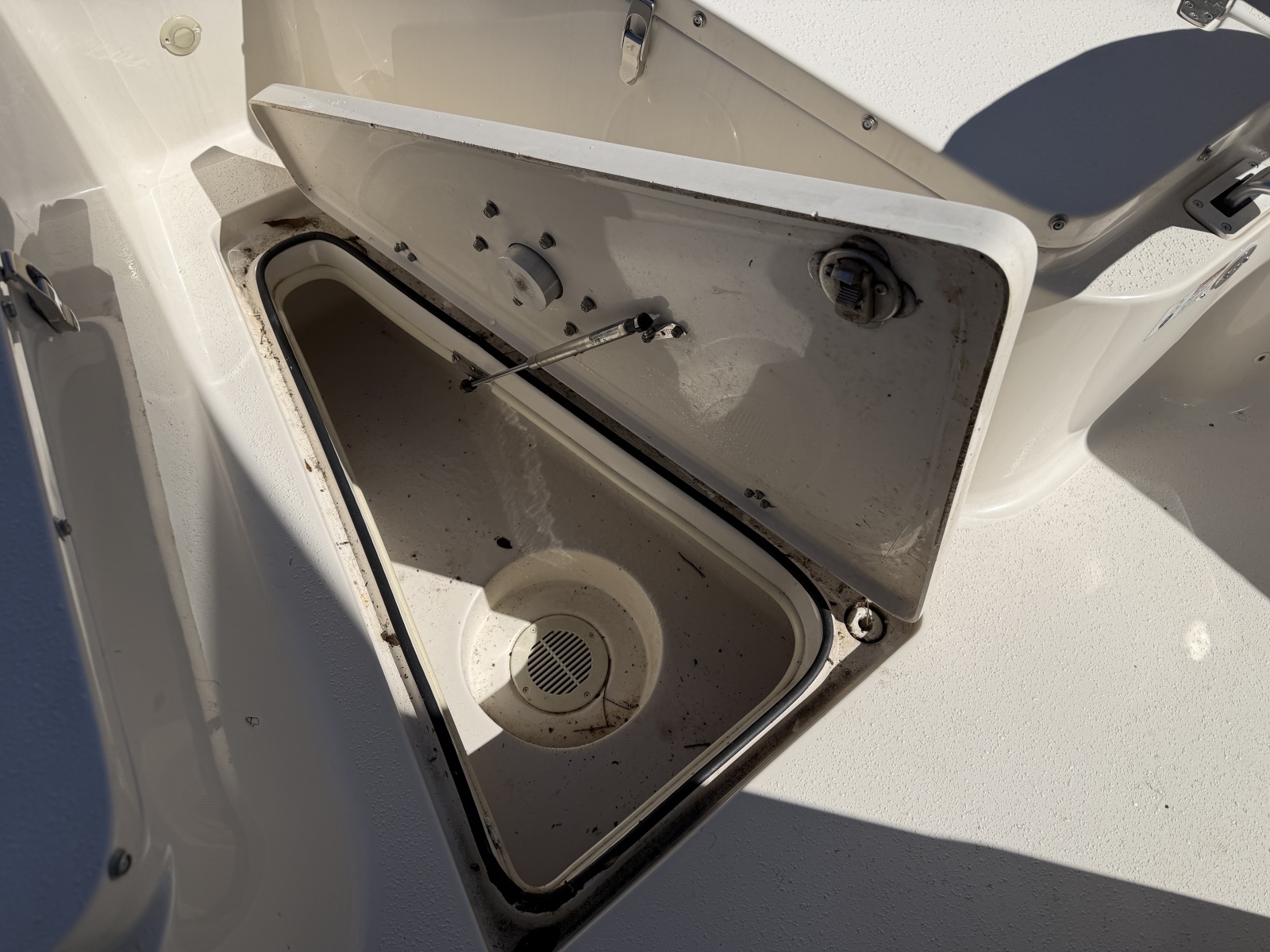 24ft Sea Chaser Yacht For Sale