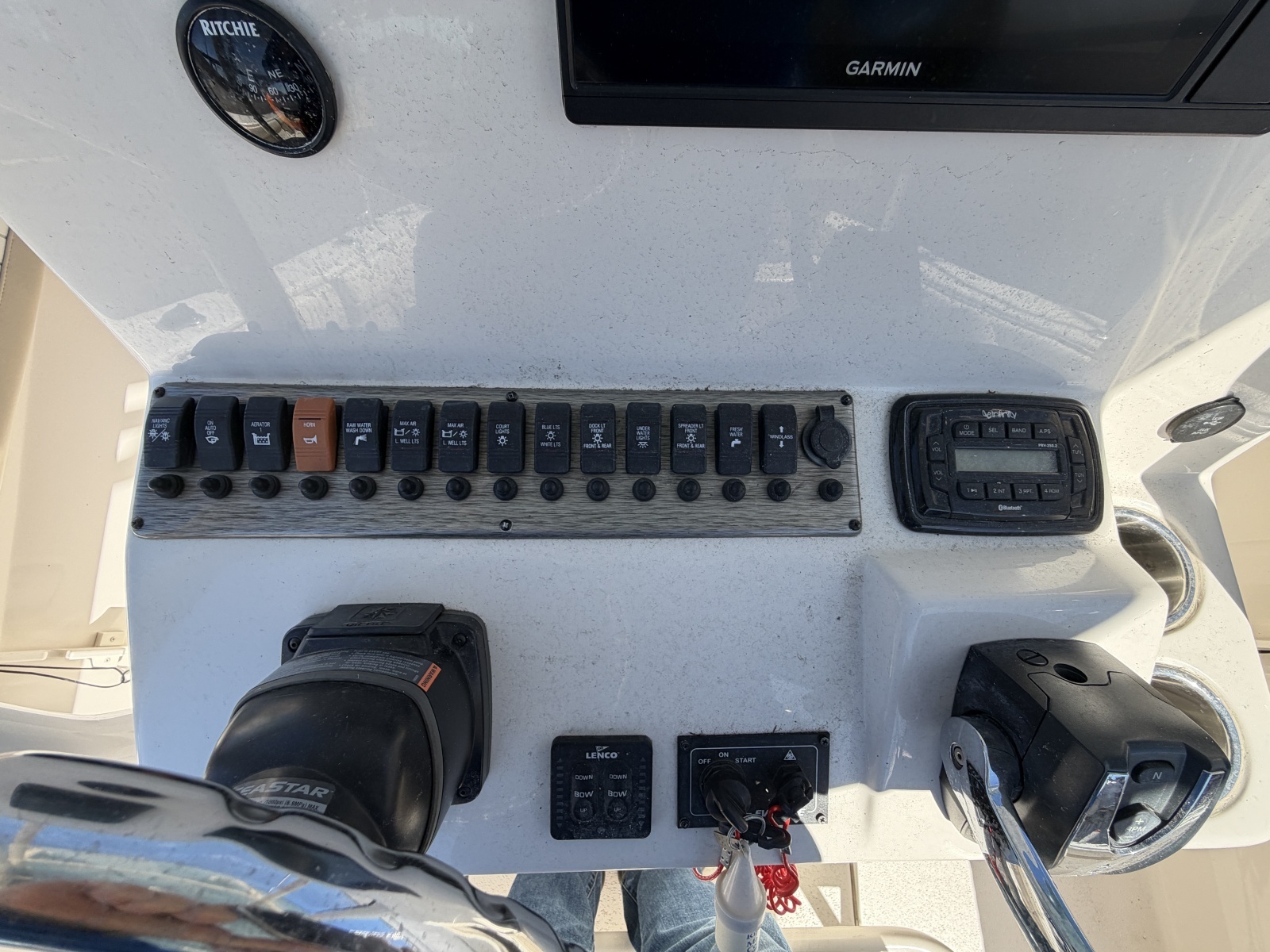 24ft Sea Chaser Yacht For Sale