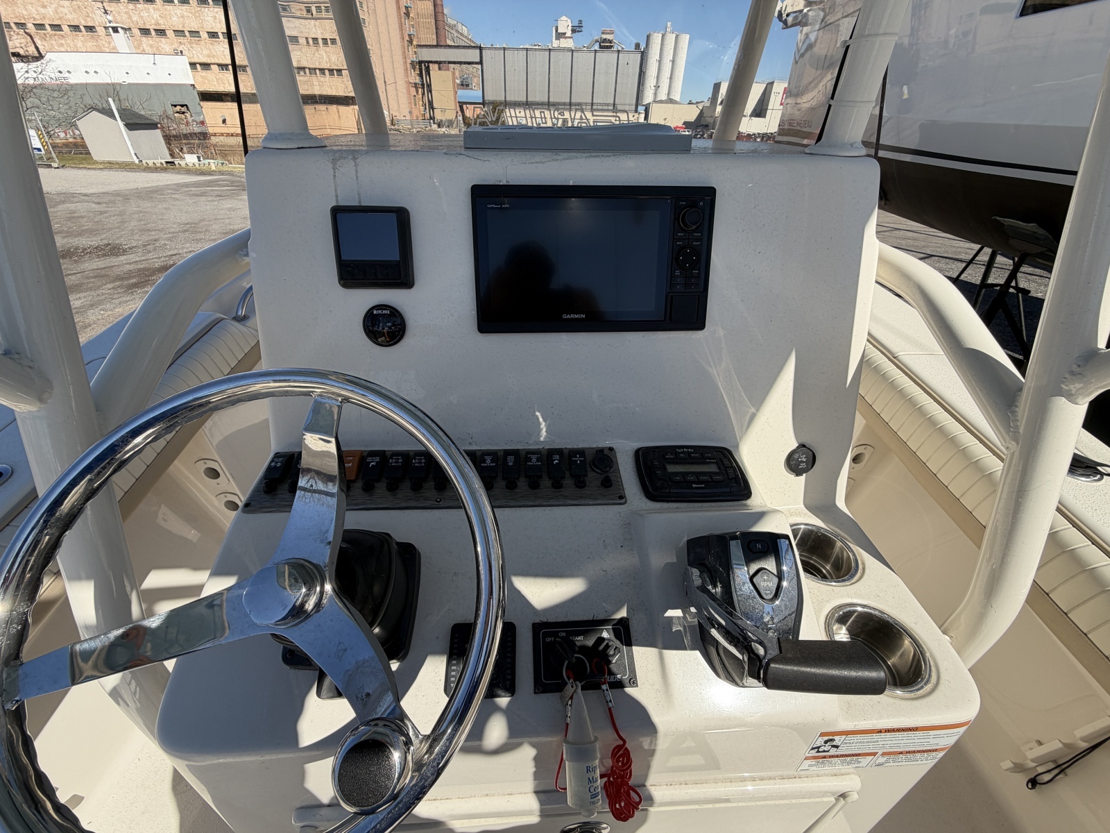 24ft Sea Chaser Yacht For Sale