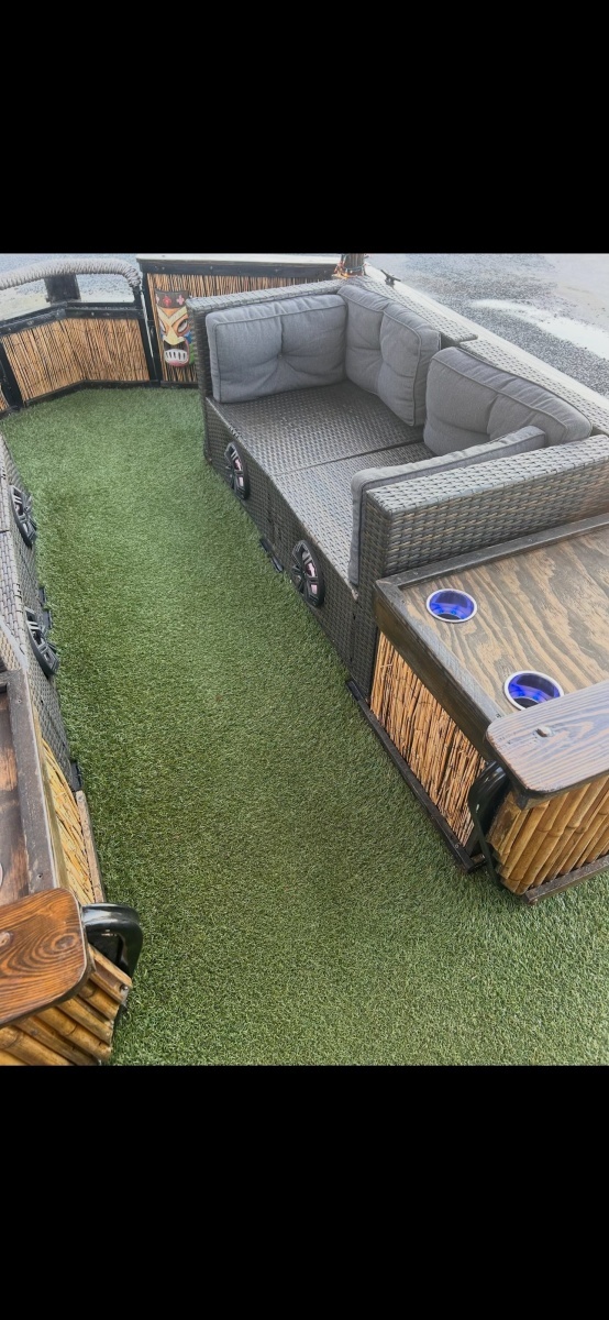 25ft Starcraft Yacht For Sale