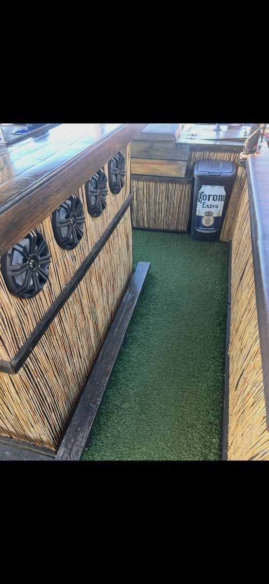 25ft Starcraft Yacht For Sale