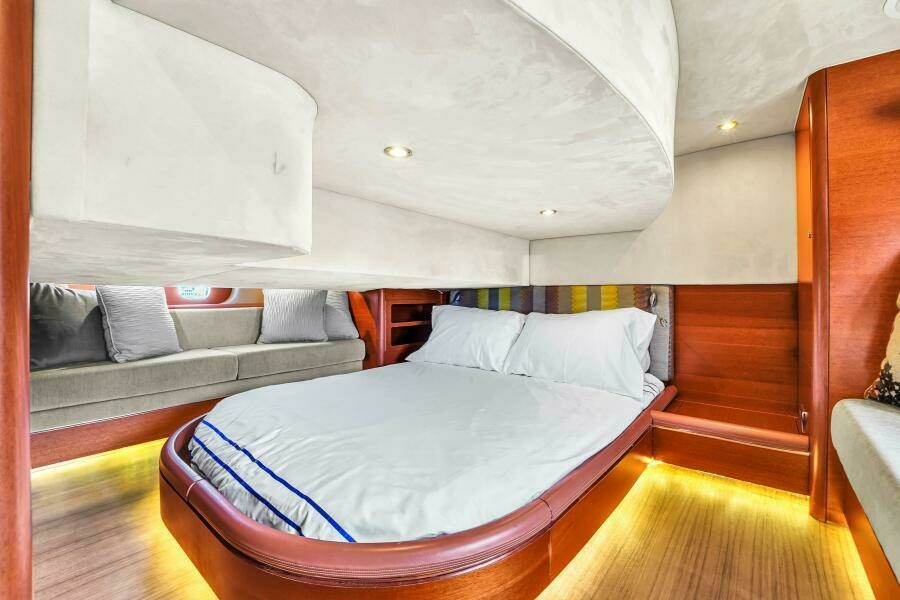 Mississippi Queen 44ft Zeelander Yacht For Sale