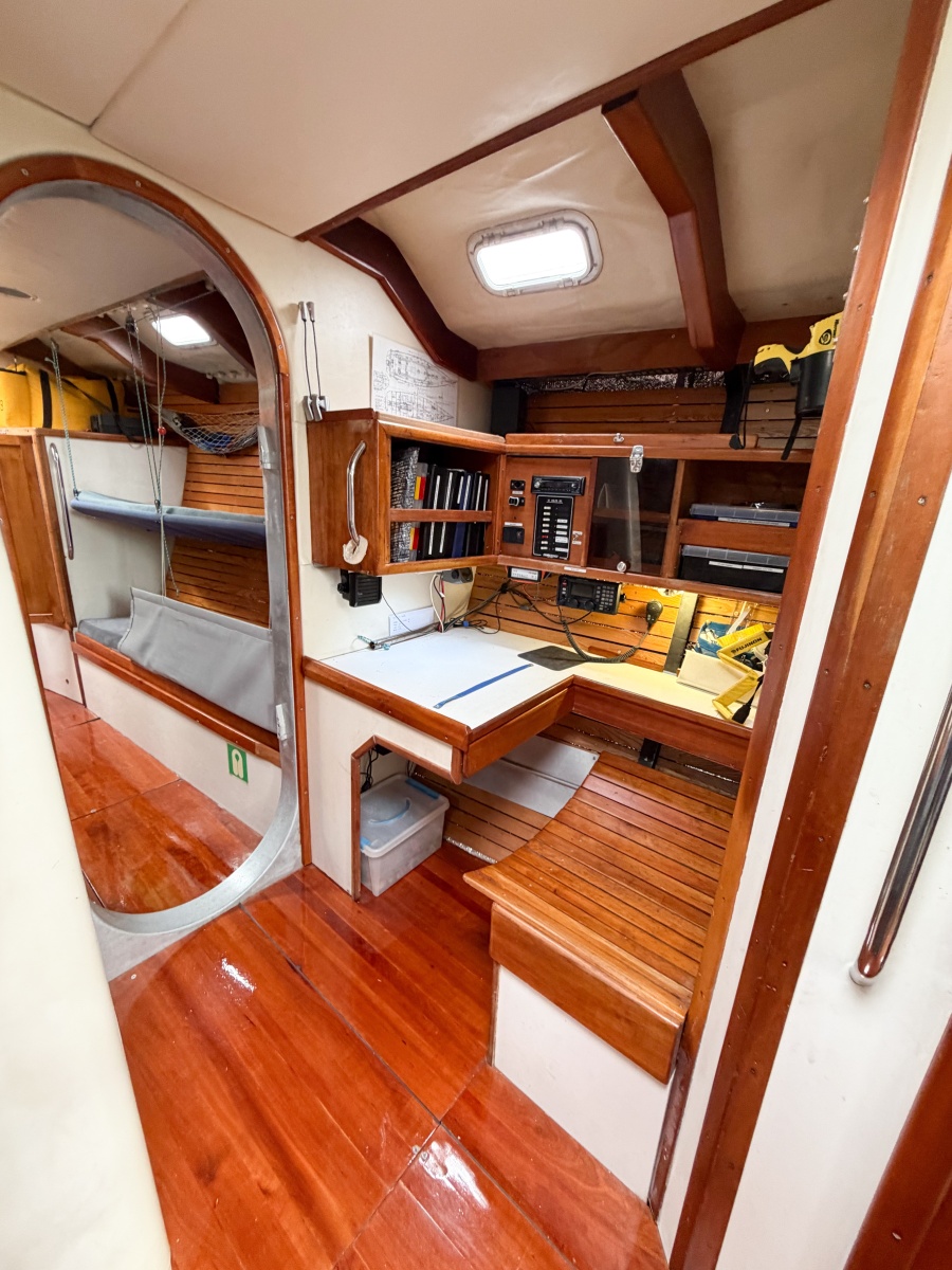 55' 1998 Custom 