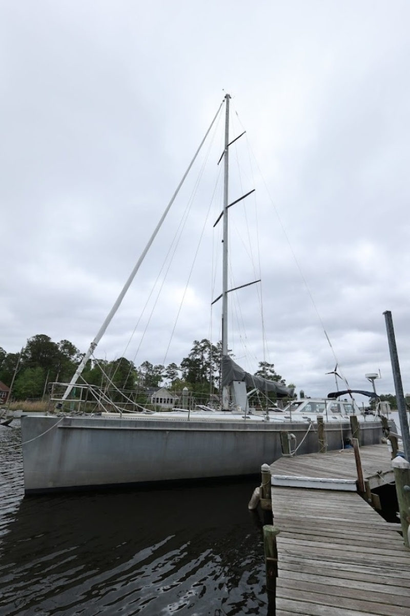 55' 1998 Custom 
