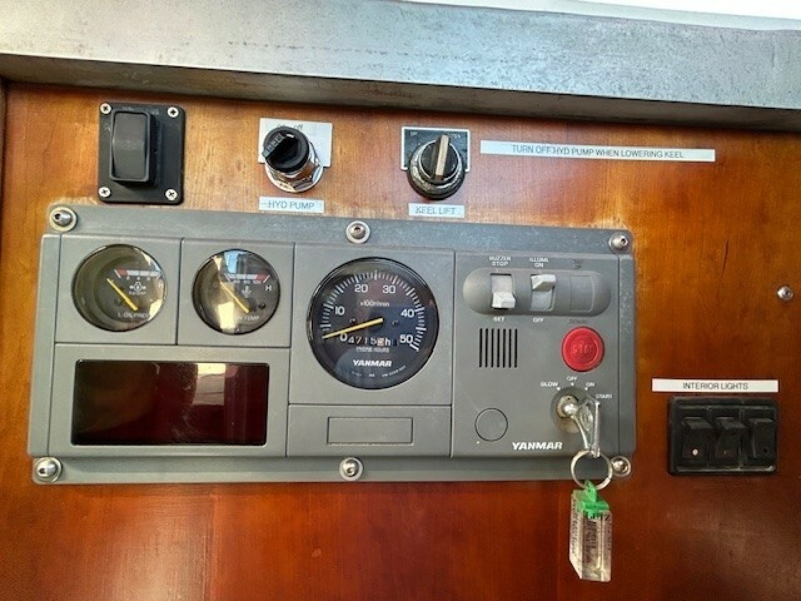 55' 1998 Custom 