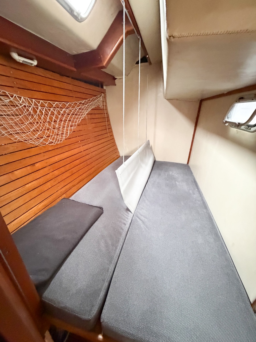 55' 1998 Custom 
