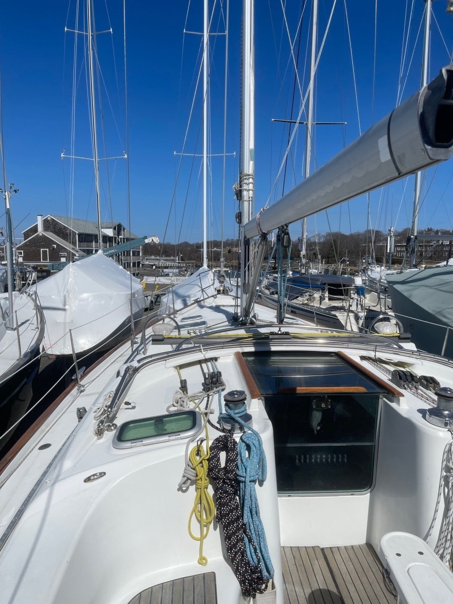 42ft Beneteau Yacht For Sale