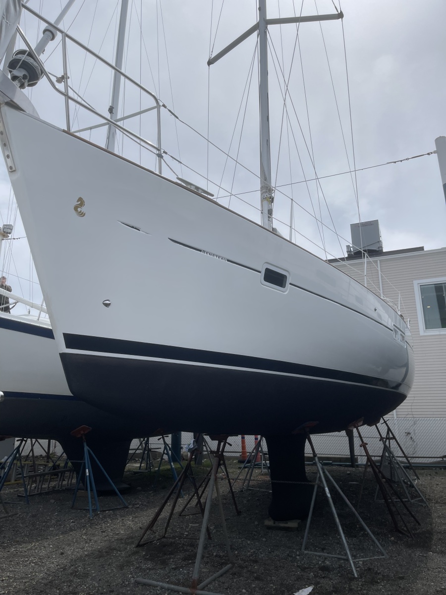 2004 Beneteau 423