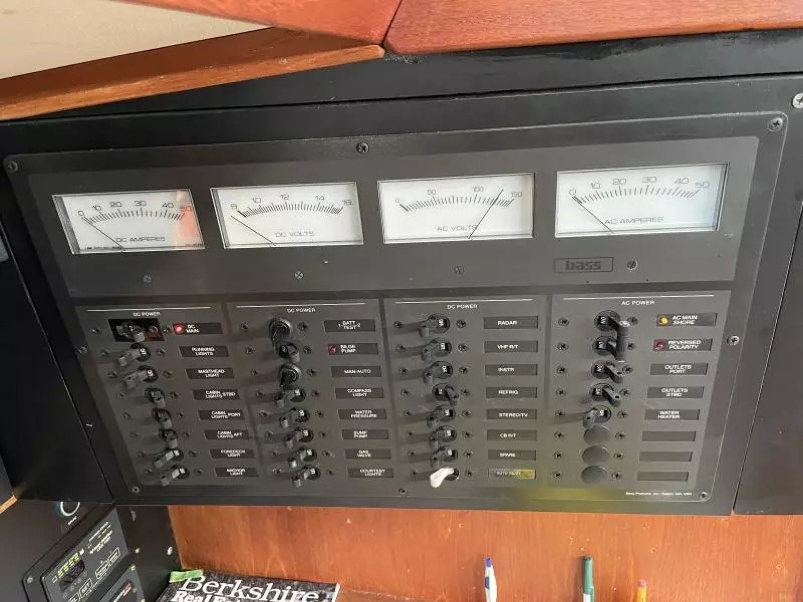 38' 1990 Sabre 38 MK II