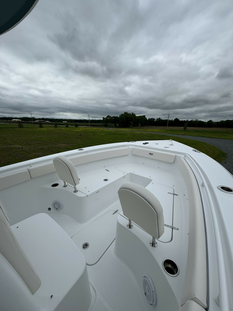 25ft Sea Hunt Yacht For Sale