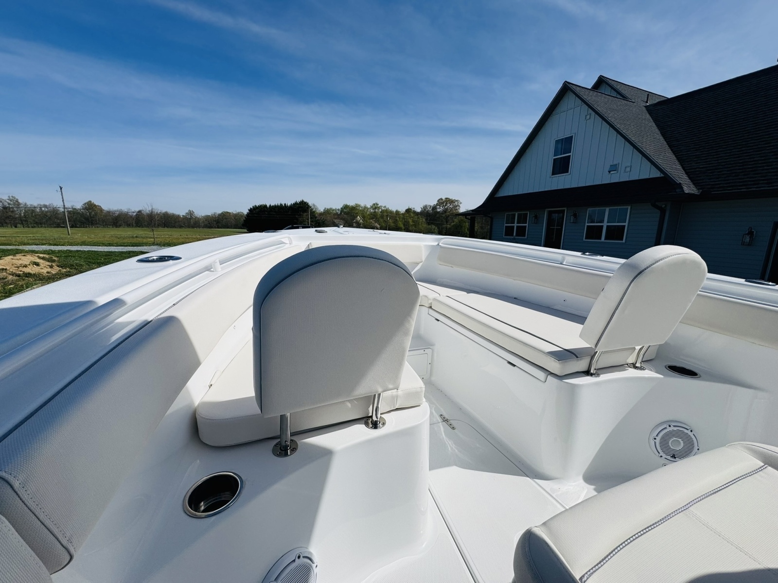 25ft Sea Hunt Yacht For Sale