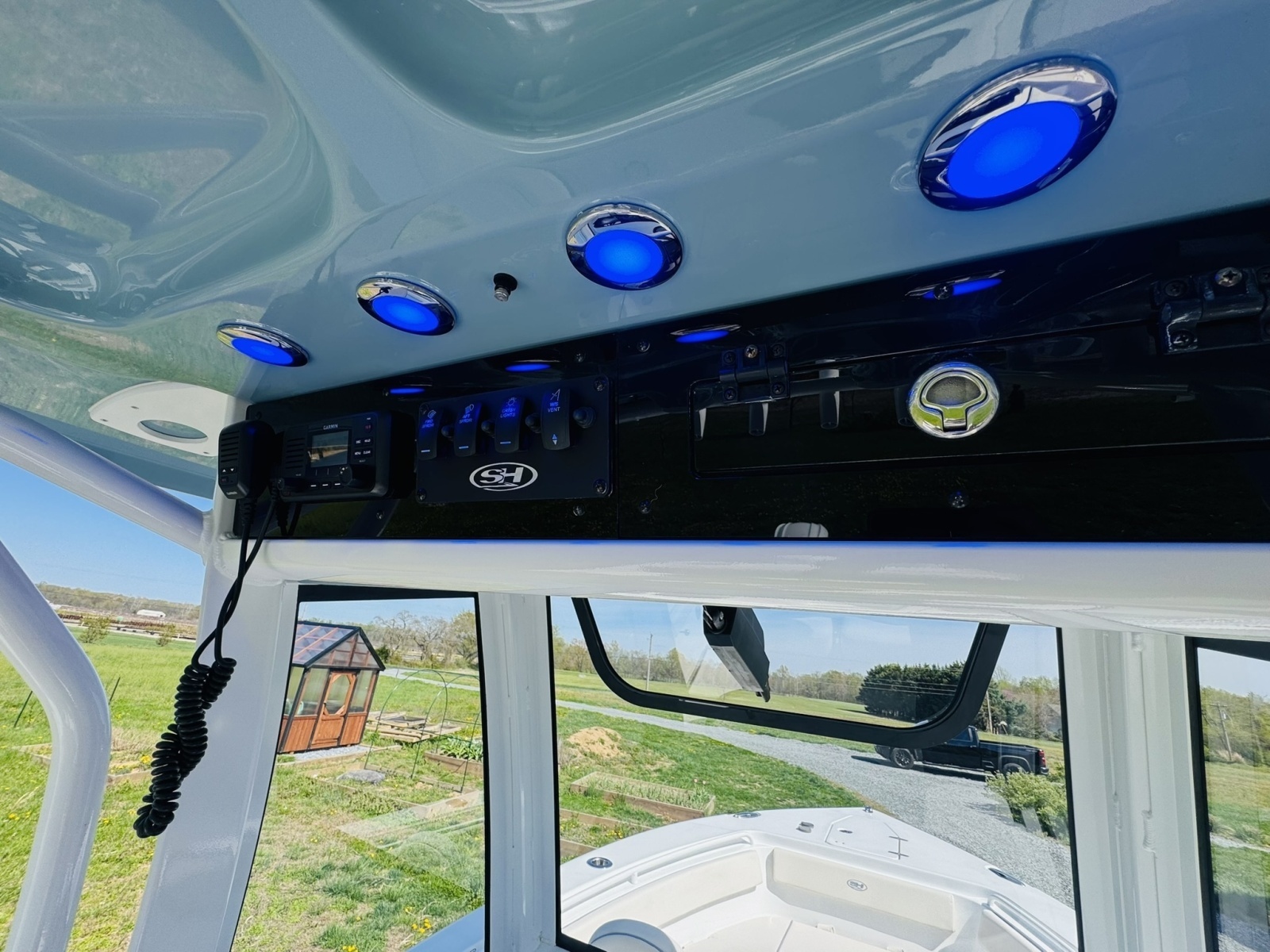 25ft Sea Hunt Yacht For Sale