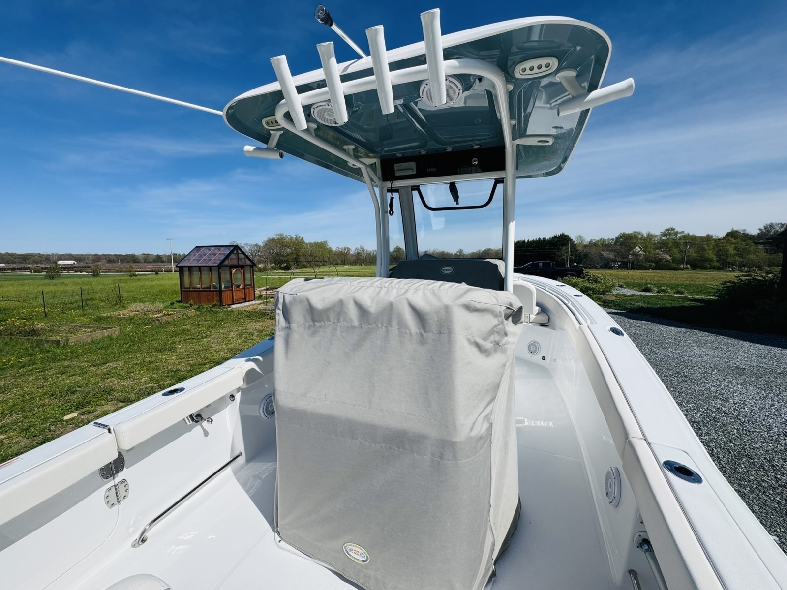 25ft Sea Hunt Yacht For Sale