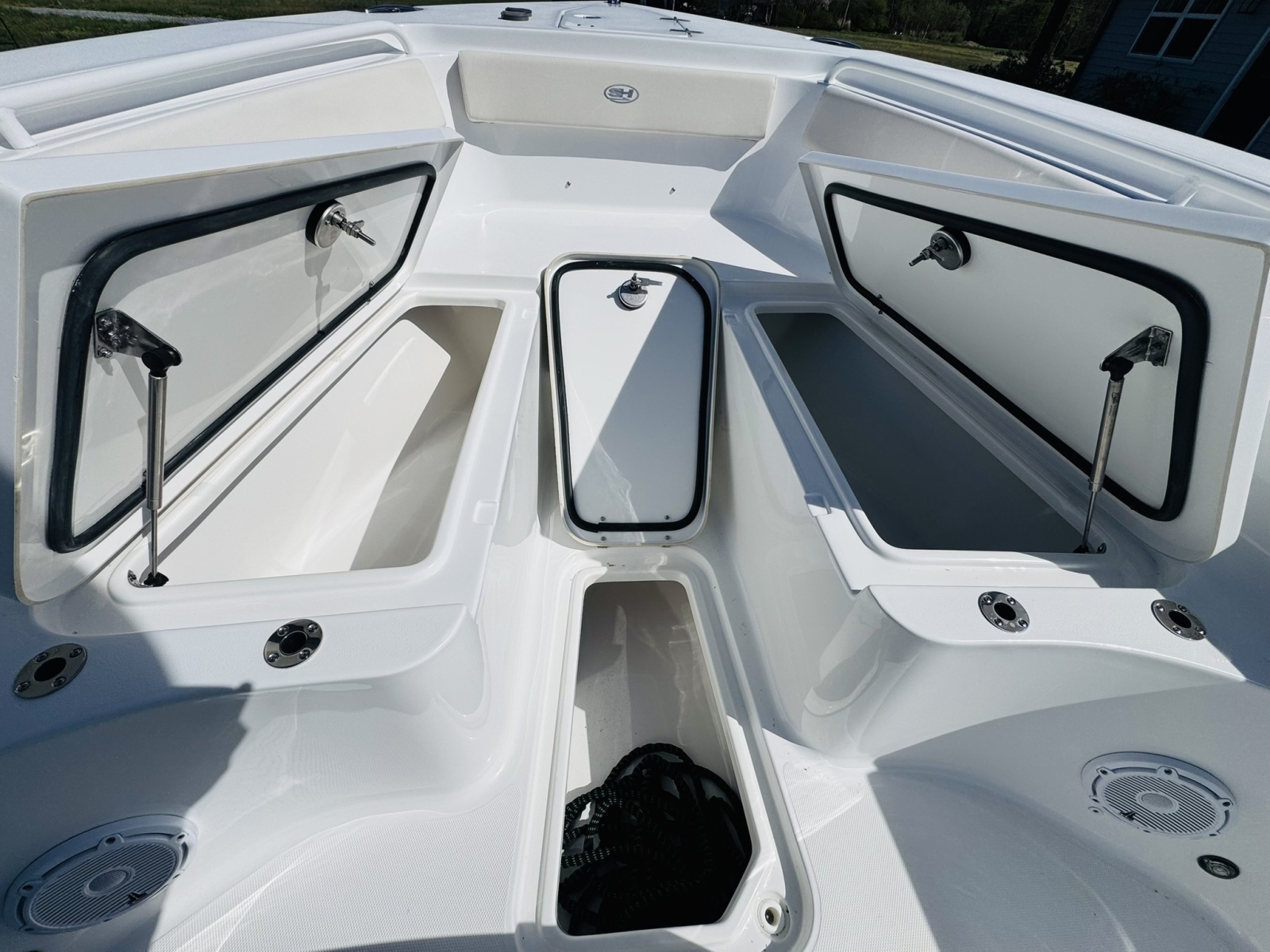 25ft Sea Hunt Yacht For Sale