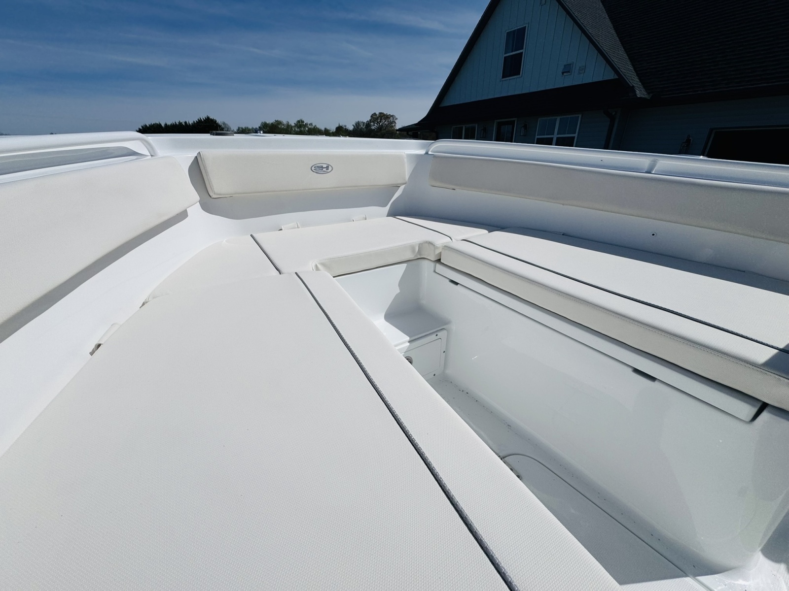 25ft Sea Hunt Yacht For Sale