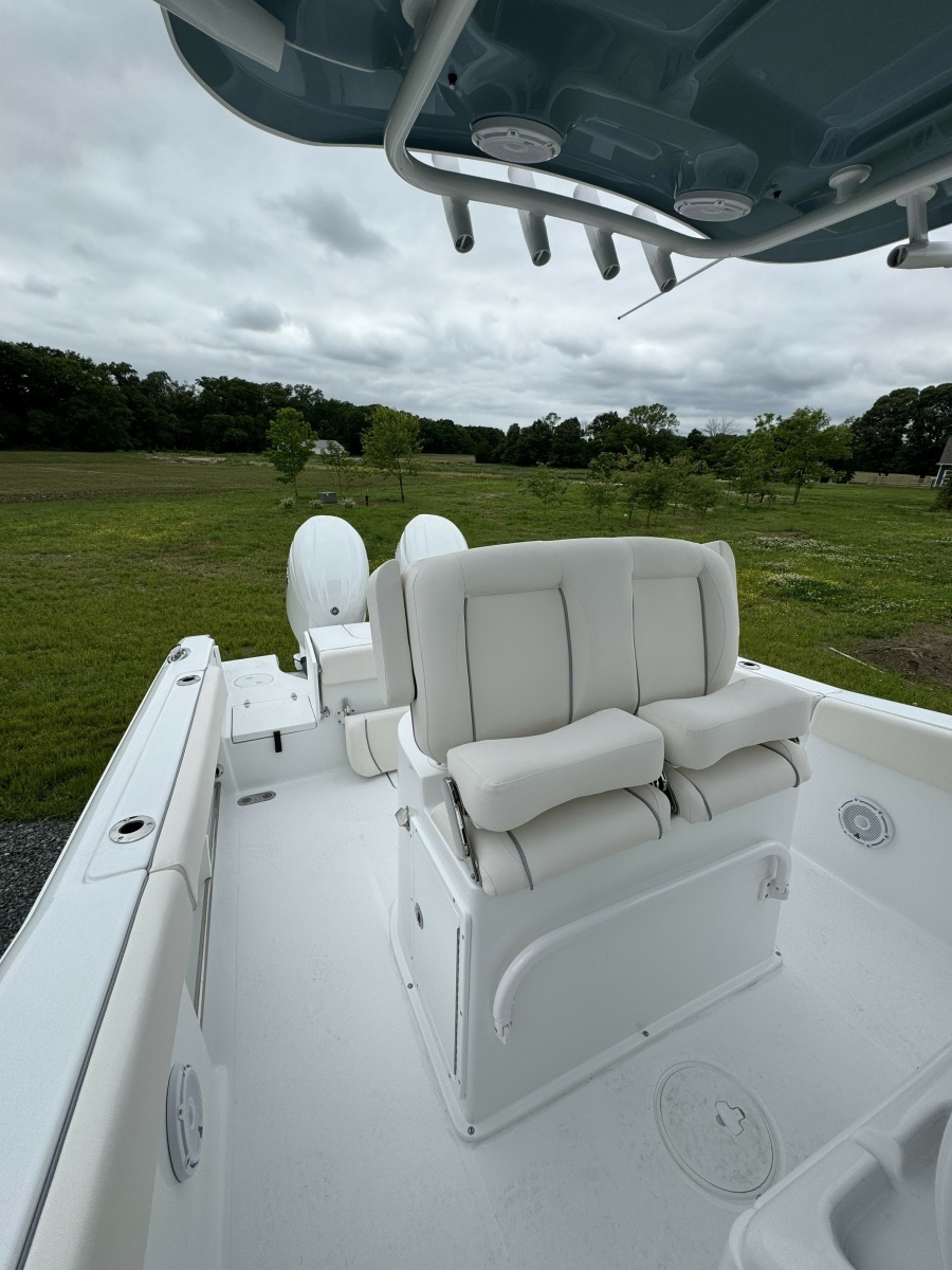 25ft Sea Hunt Yacht For Sale