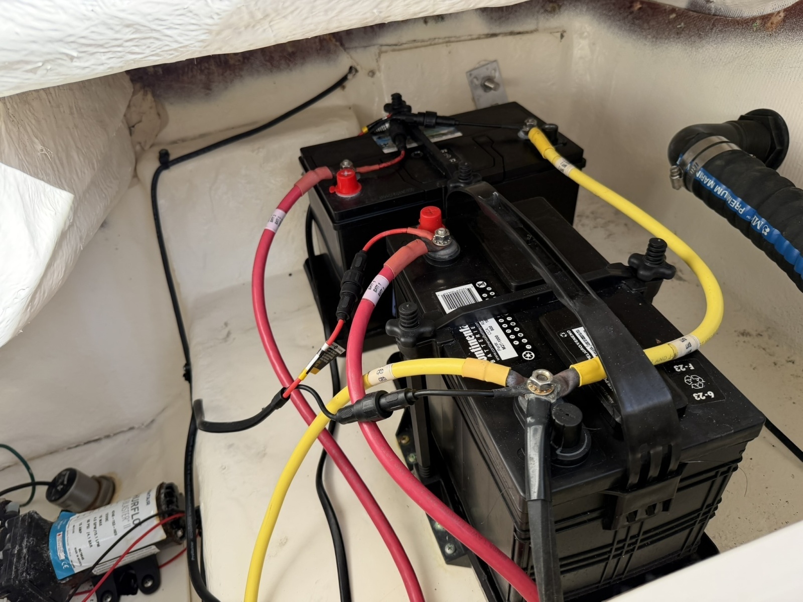 22ft Robalo Yacht For Sale