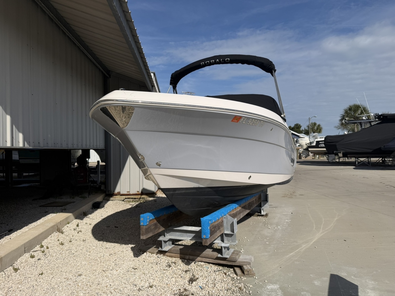 22ft Robalo Yacht For Sale