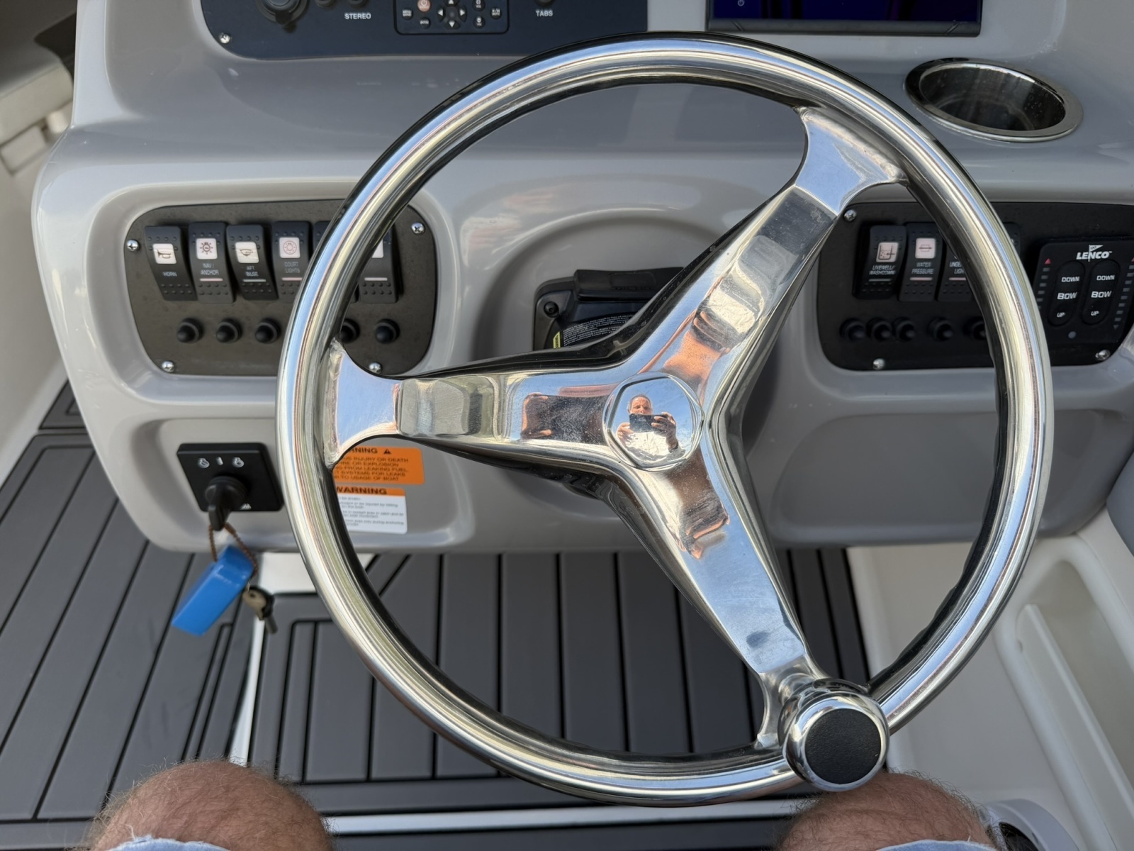 22ft Robalo Yacht For Sale