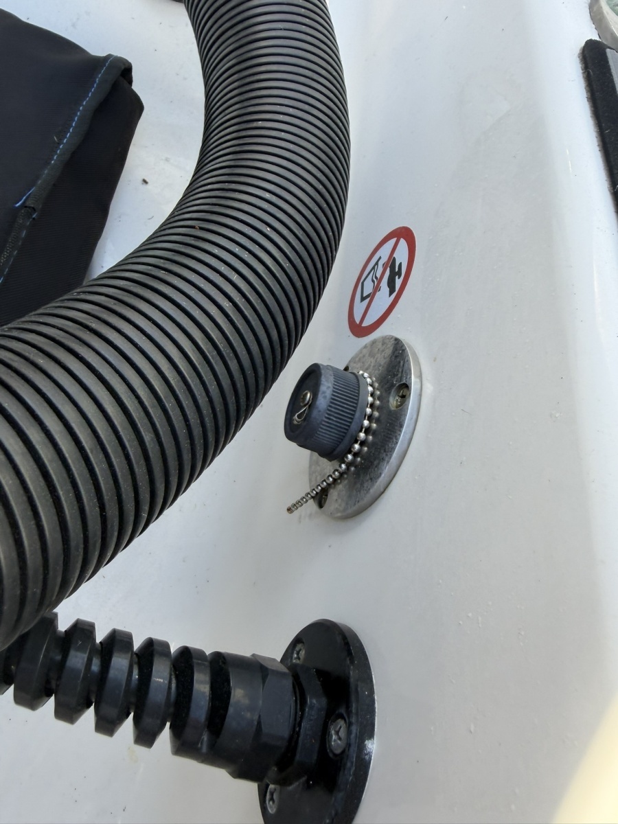 22ft Robalo Yacht For Sale