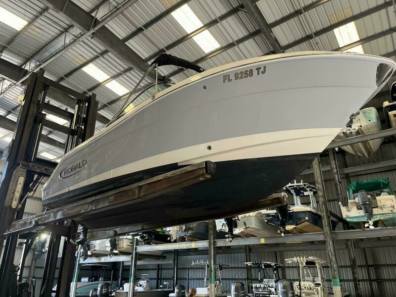 22ft Robalo Yacht For Sale