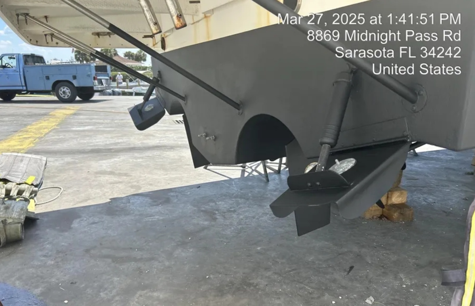 33ft Silverton Yacht For Sale