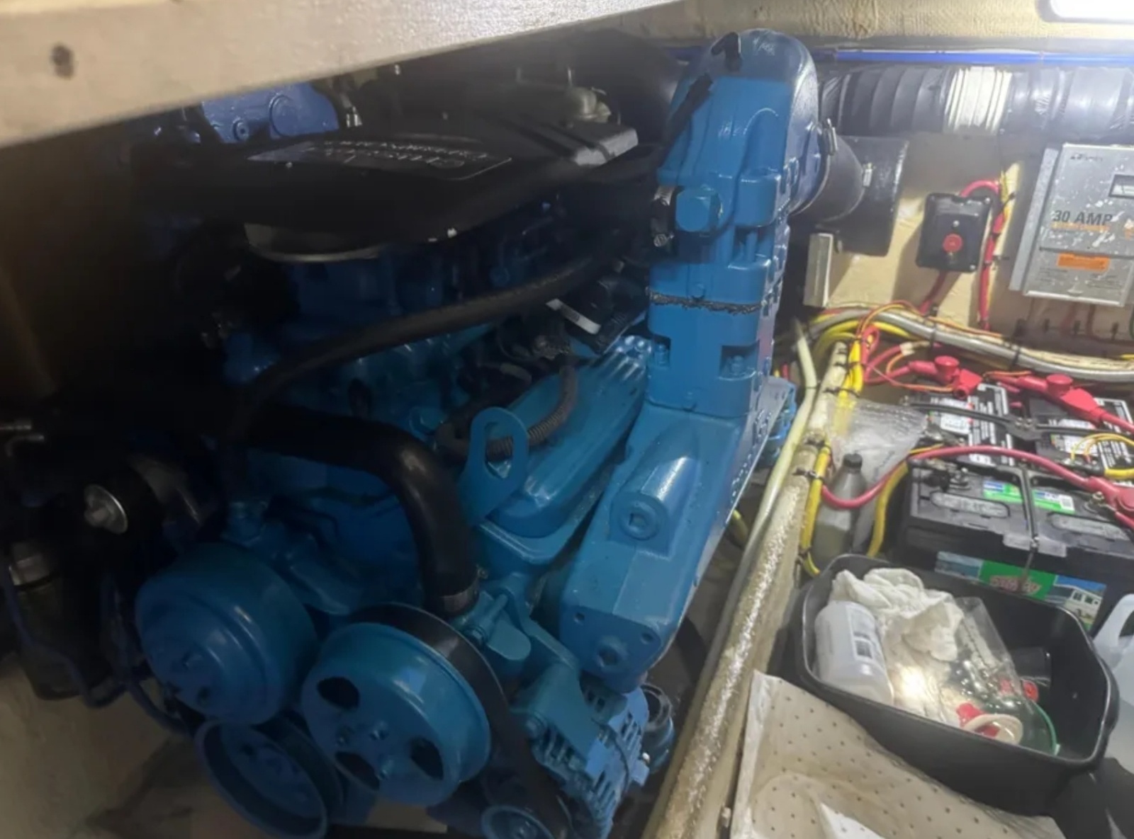 33ft Silverton Yacht For Sale