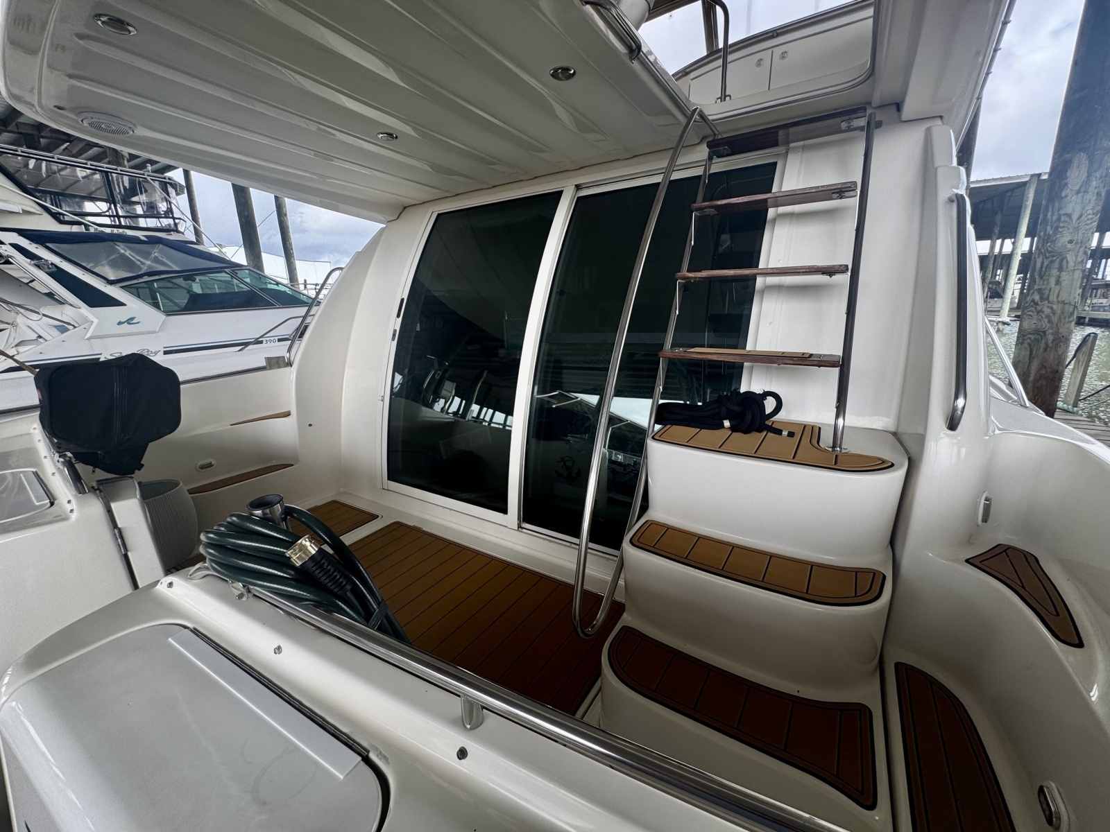 Some Day 41ft Maxum Yacht For Sale