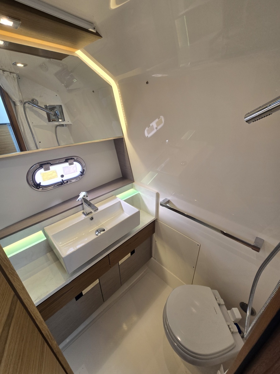 38ft Tiara Yachts Yacht For Sale