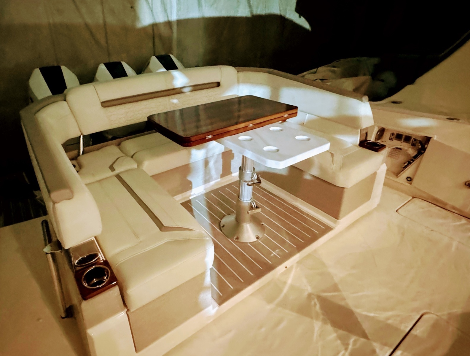 38ft Tiara Yachts Yacht For Sale