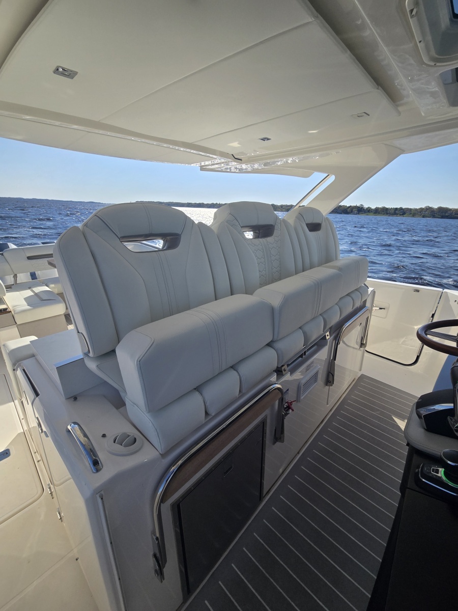 38ft Tiara Yachts Yacht For Sale