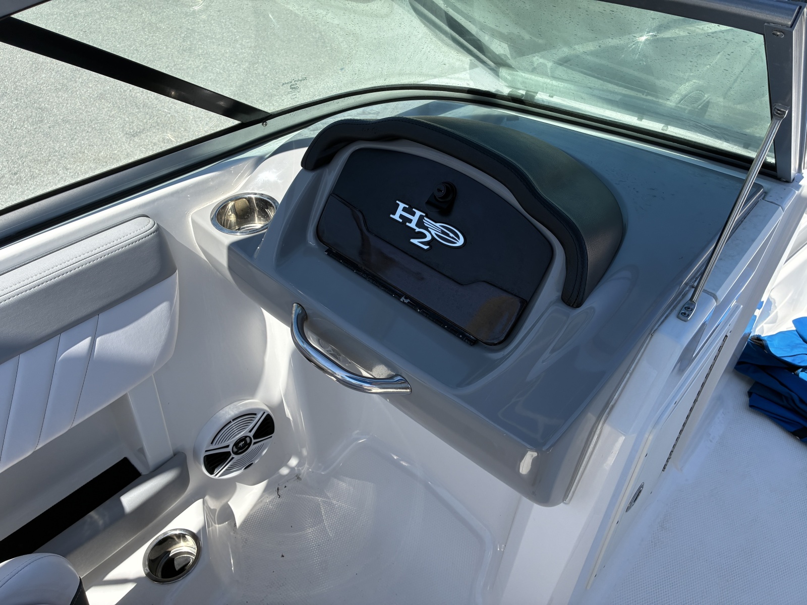 21' 2019 Chaparral 21 H2O Sport