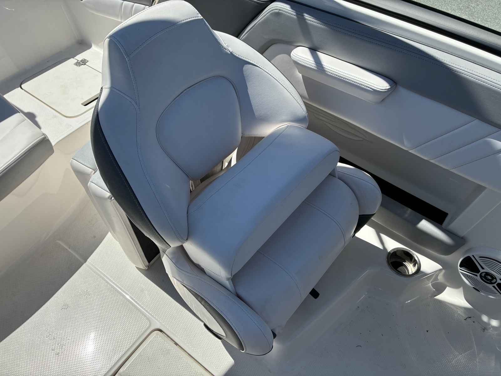 21ft Chaparral Yacht For Sale