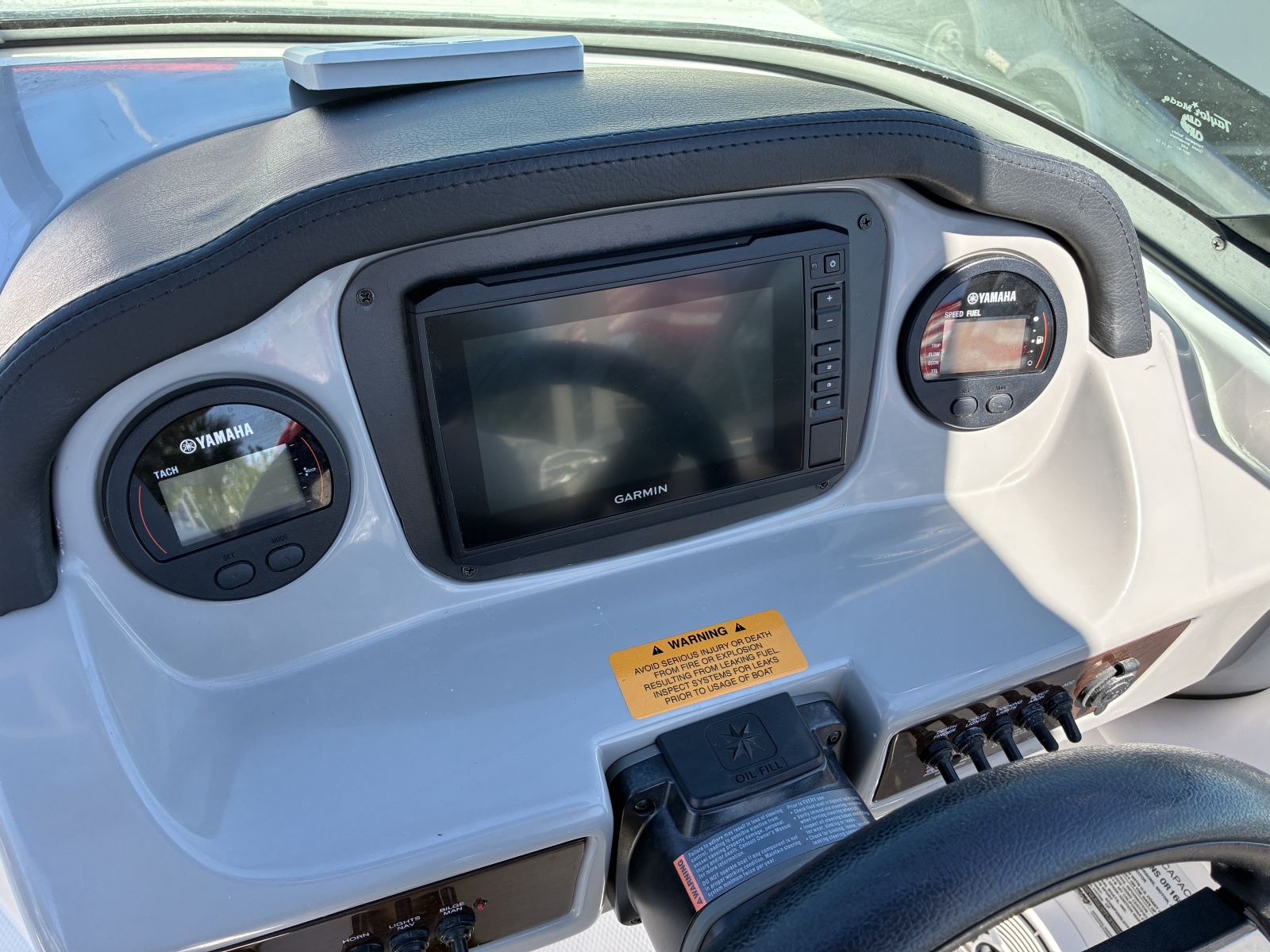 21' 2019 Chaparral 21 H2O Sport