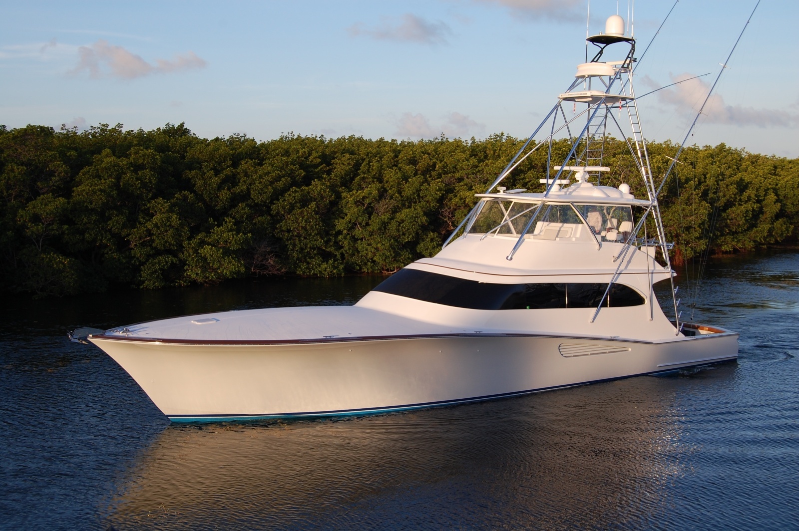 Weaver 75 - Genesis - Exterior Profile