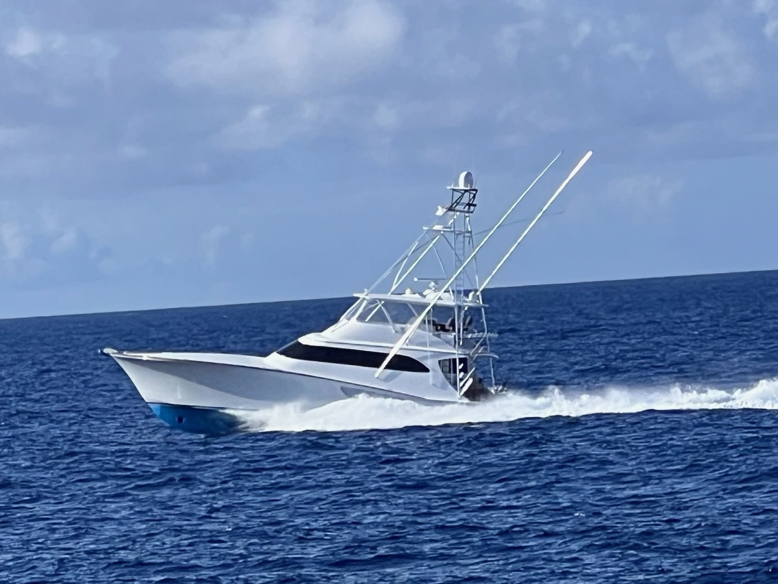 Weaver 75 - Genesis - Exterior Profile