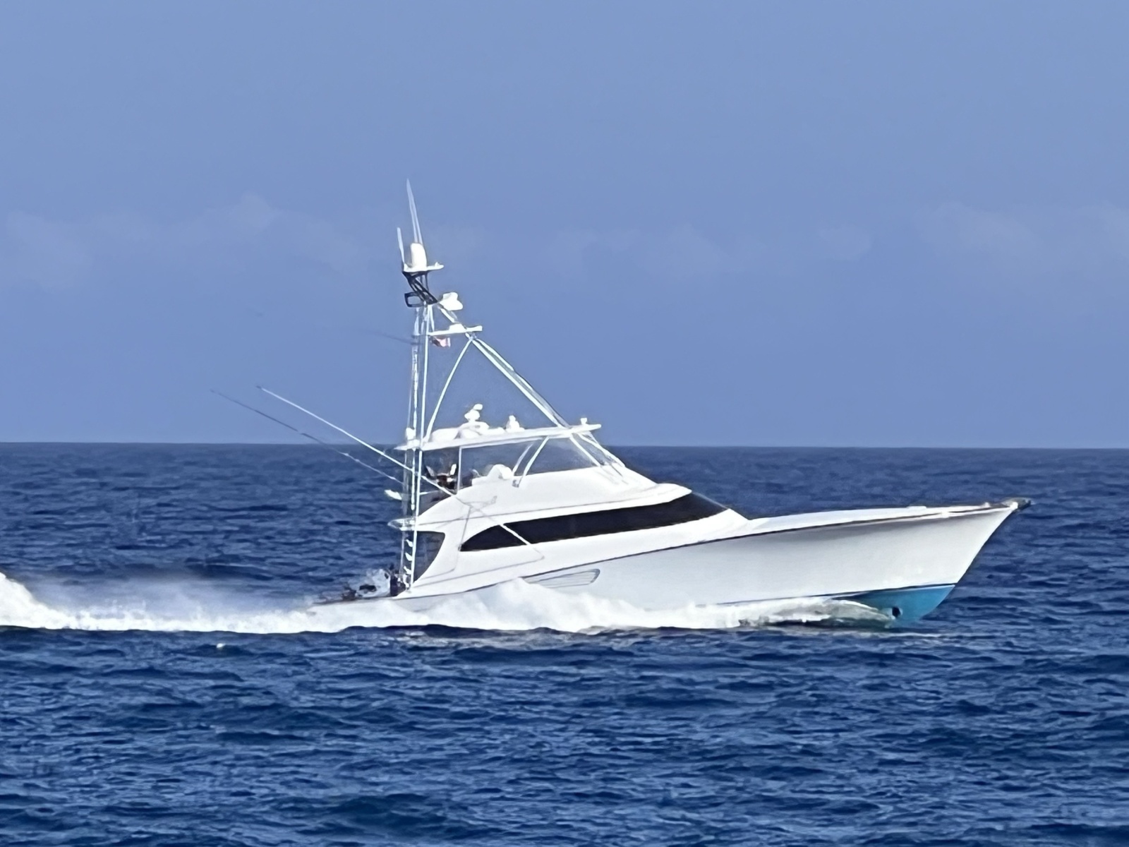 Weaver 75 - Genesis - Exterior Profile