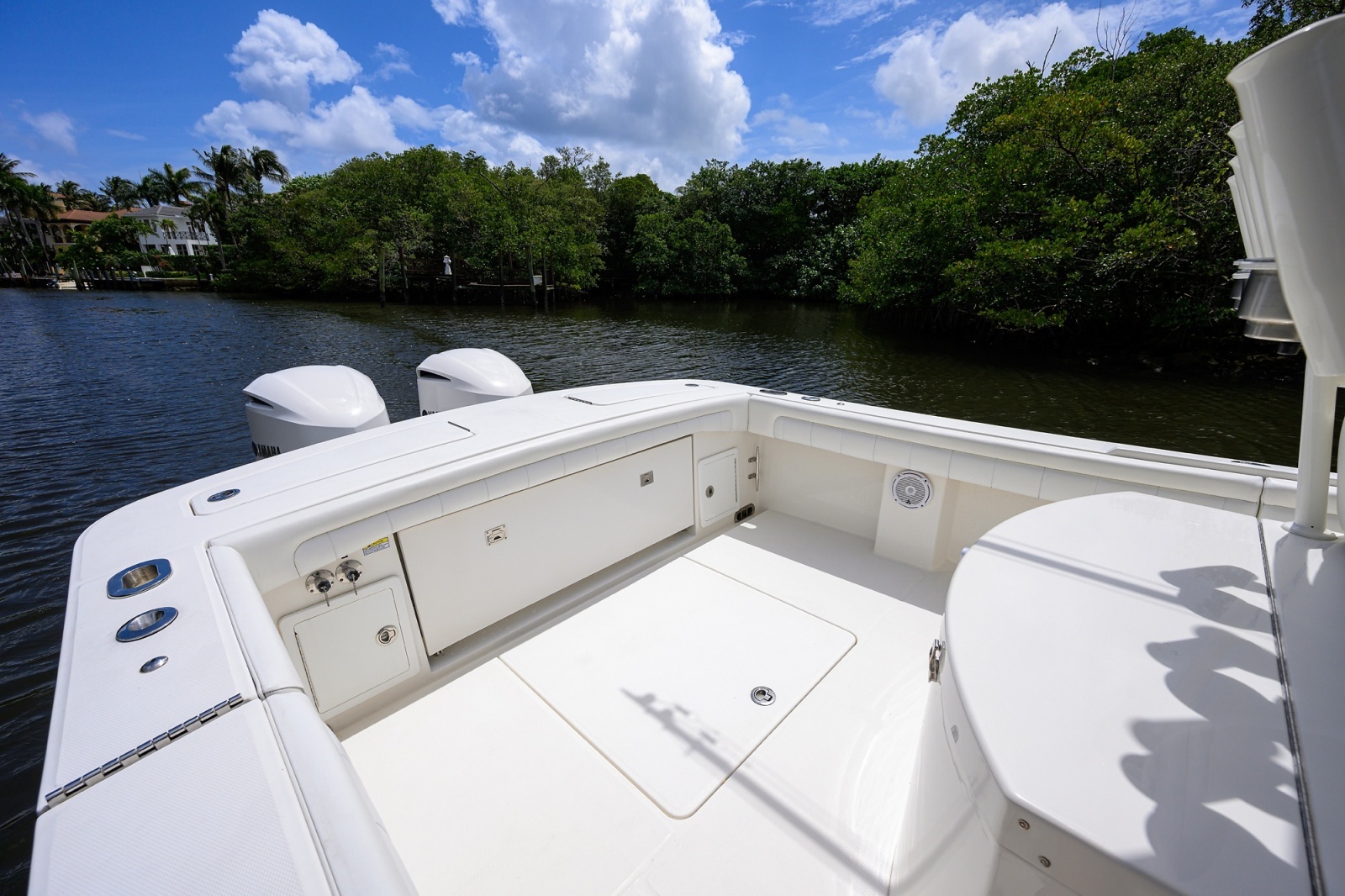 Regulator 31   Sweet Melissa - Cockpit