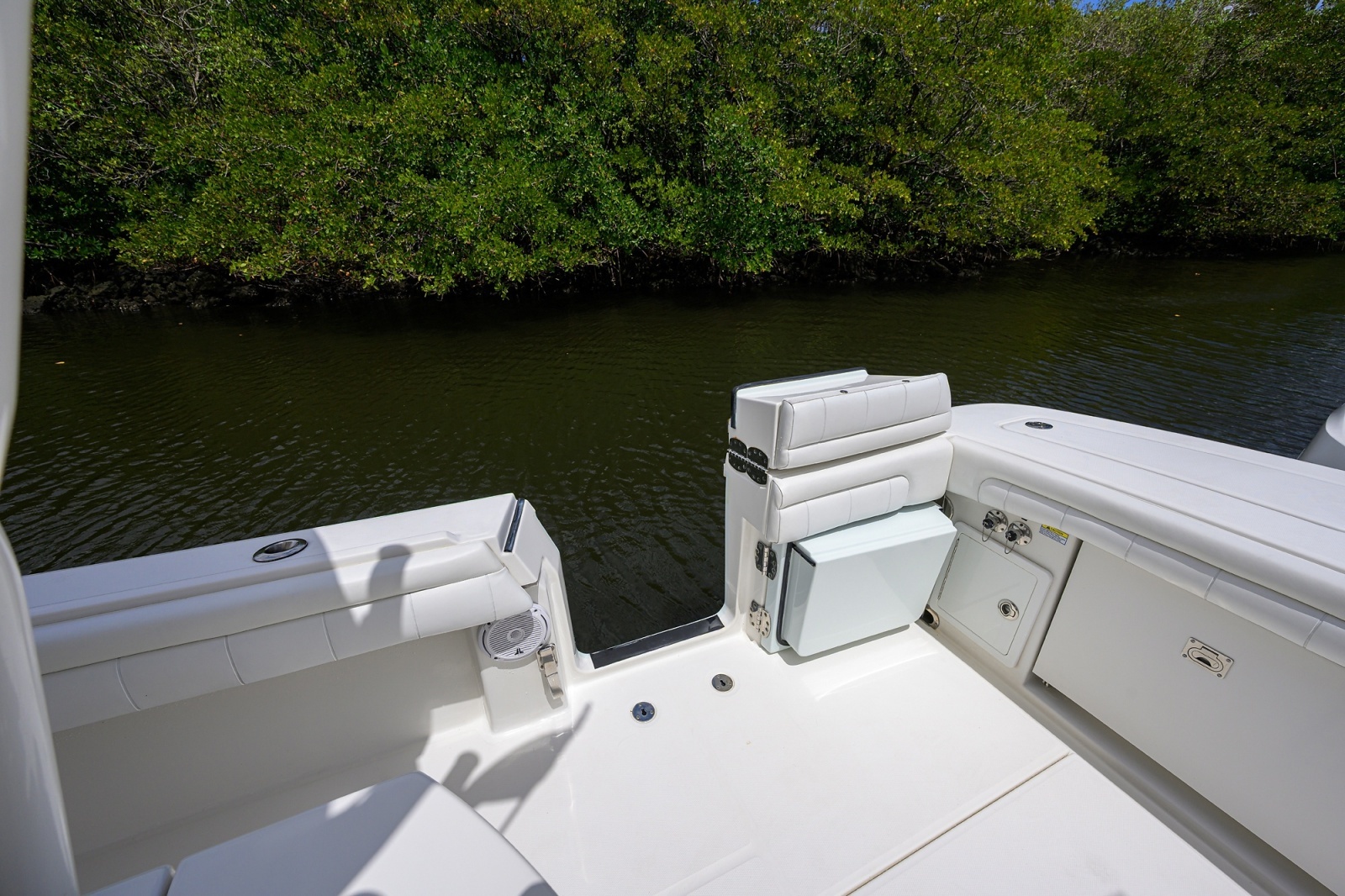 Regulator 31   Sweet Melissa - Cockpit