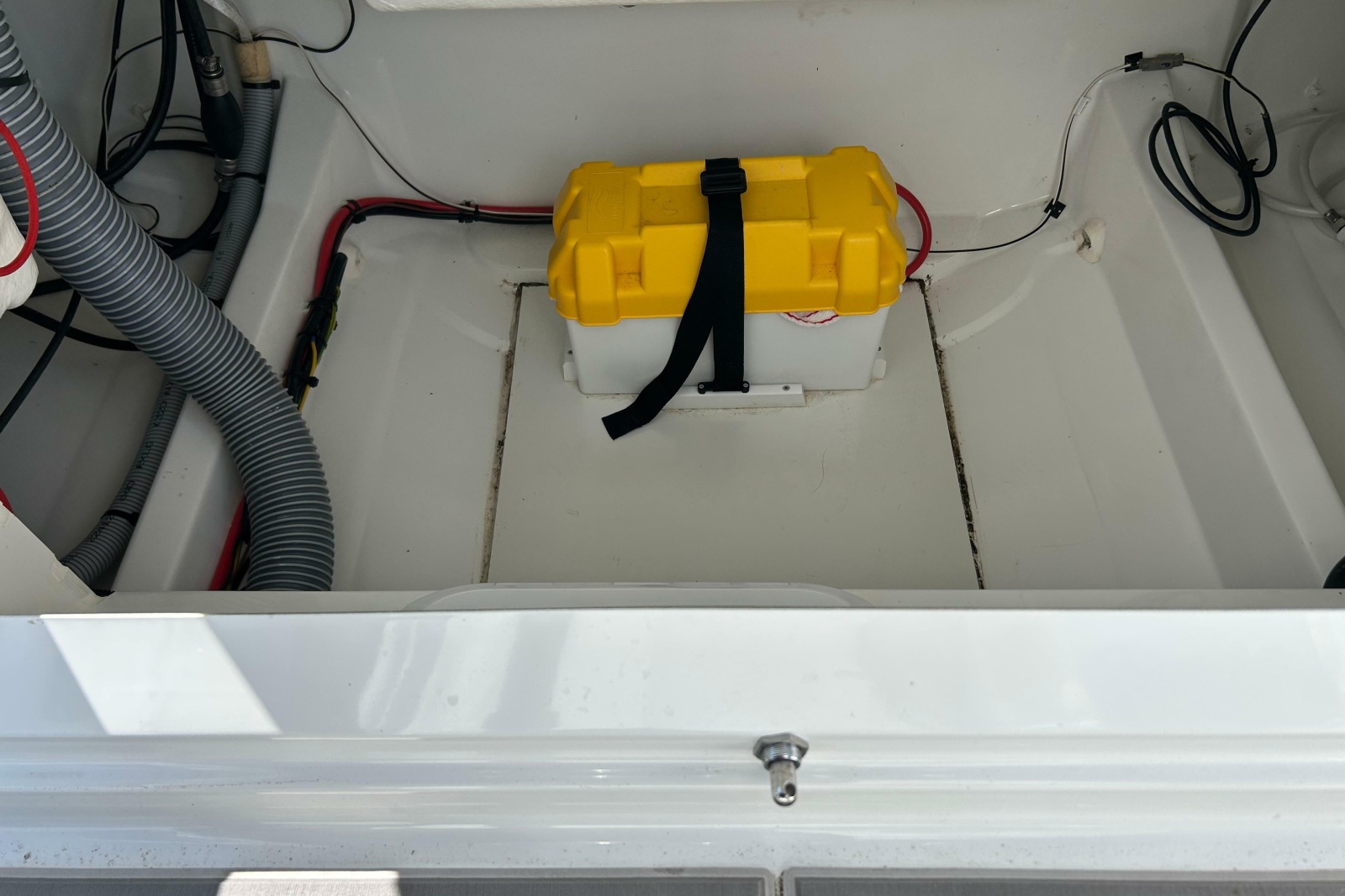 22' 2022 Jeanneau Leader 6.5 CC Series