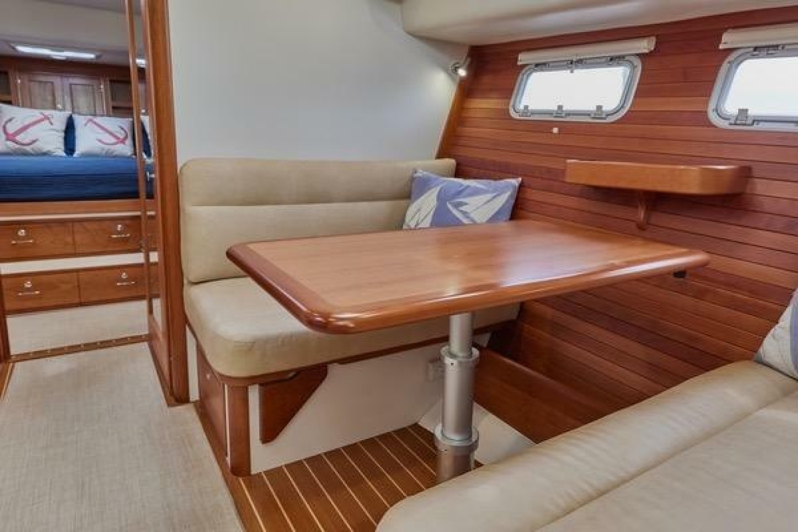 La Lee 40ft MJM Yacht For Sale